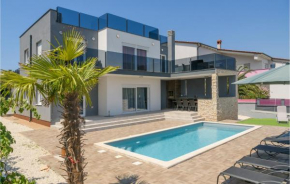Amazing Home In Liznjan